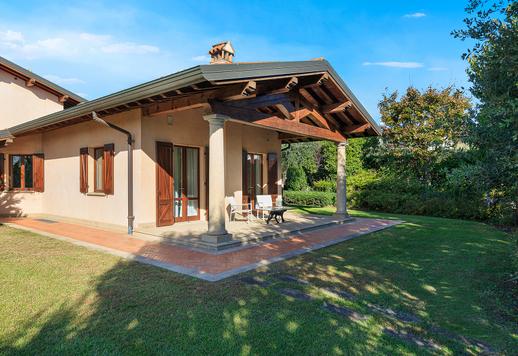 Villa di lusso con ampio parco privato e palestra in vendita a Padenghe sul Garda Image 7