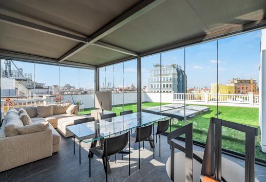 Im Schatten der Madonnina bietet diese Luxus-Design-Wohnung eine Terrasse mit Pergola und atemberaubendem Blick auf die Türme. Image 8