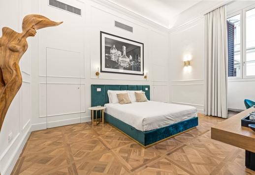 Appartement de luxe avec cinq suite en vente à deux pas de la cathédrale Image 1