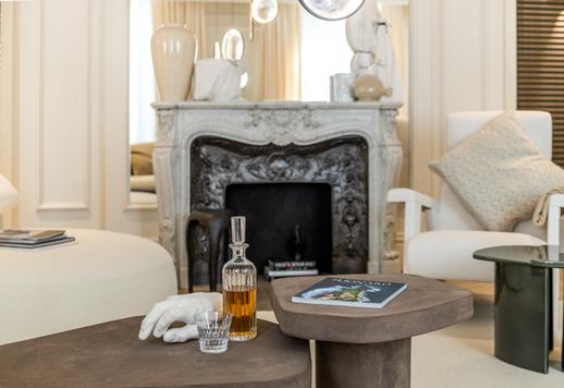 Floransa&#39;nın merkezindeki tarihi binada satılık prestijli daire Image 8