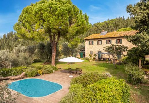 600 kvm rustikk villa på 5 hektar land blant vinmarker og olivenlunder i Montespertoli Image 3
