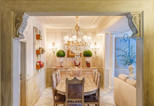 Apartamento sofisticado de 168m² no terceiro andar, com 3 quartos, 2 banheiros e mobiliário sob medida. Image 8