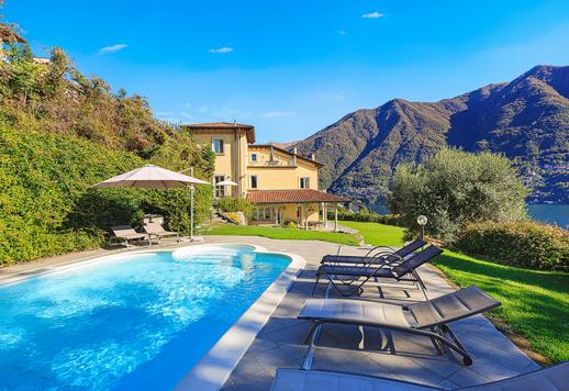 Élégante villa de luxe avec grand jardin privé et vue imprenable sur le lac de Côme à vendre à Laglio Image 6