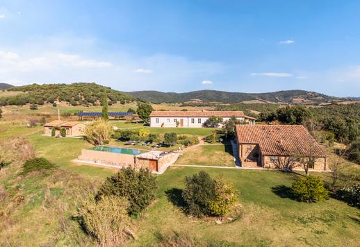 Luksusowy dom wiejski na 43 hektarach certyfikowanej ziemi ekologicznej z aneksem, gajem oliwnym i klasą energetyczną A4 Image 4