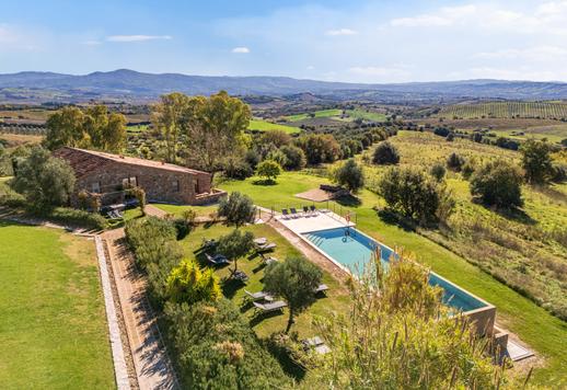 Luksusowy dom wiejski na 43 hektarach certyfikowanej ziemi ekologicznej z aneksem, gajem oliwnym i klasą energetyczną A4 Image 5