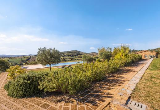 Luksusowy dom wiejski na 43 hektarach certyfikowanej ziemi ekologicznej z aneksem, gajem oliwnym i klasą energetyczną A4 Image 9