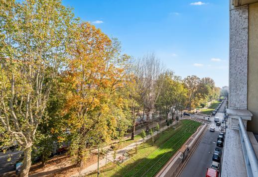 Visai netoli monumentaliosios Arco della Pace, Milano širdyje parduodamas šis modernus, kruopščiai renovuotas butas. Image 6