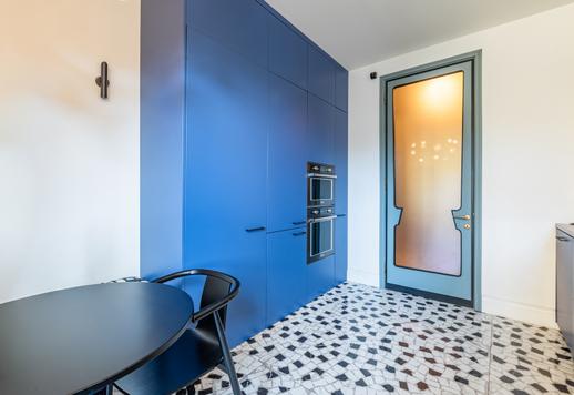 Visai netoli monumentaliosios Arco della Pace, Milano širdyje parduodamas šis modernus, kruopščiai renovuotas butas. Image 9