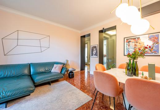 Visai netoli monumentaliosios Arco della Pace, Milano širdyje parduodamas šis modernus, kruopščiai renovuotas butas. Image 2