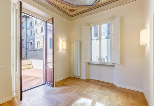 Elegant estate on the main floor of a historic building with frescoed ceilings and panoramic views Image 6