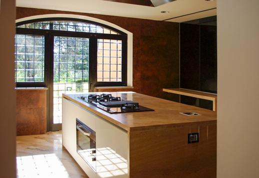 Villa esclusiva con piscina, ulivi secolari e finiture di pregio in vendita in un borgo alle porte di Roma Image 8