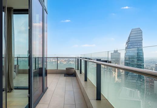 Porta Nuova'nın kalbinde, 21. katta yer alan, 235 metrekarelik panoramik manzaralı özel mülk Image 9