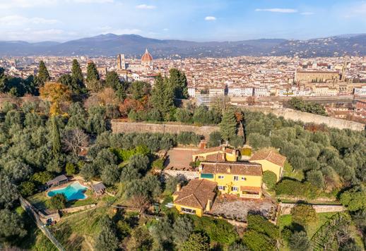 Prestiżowa posiadłość otoczona przyrodą, kilka minut od centrum Florencji Image 3