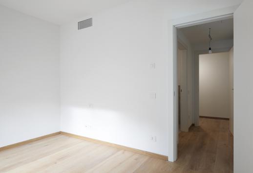 Fine estate with terrace overlloking an exclusive internal courtyard in Milan's art district Image 6