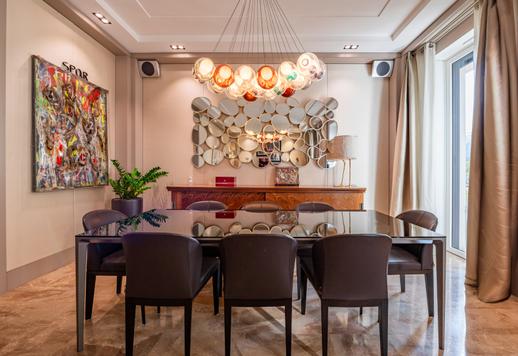 Vakkert renovert eiendom med store balkonger og fantastisk utsikt over grøntområdet mellom Corso Garibaldi og Arena di Milano. Image 8