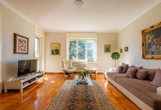 Prestisjefylt bolig mellom Portello og CityLife, med utsikt over De tre tårnene, med funksjonelle rom og moderne bekvemmeligheter. Image 5