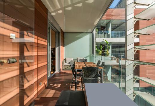 Porta Nuova bölgesinde, seçkin olanaklara, ortak bir sağlıklı yaşam alanına ve nefes kesen manzaraya sahip modern bir daire. Image 5