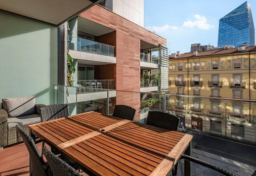 Porta Nuova bölgesinde, seçkin olanaklara, ortak bir sağlıklı yaşam alanına ve nefes kesen manzaraya sahip modern bir daire. Image 7