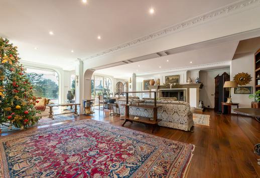 Elegáns magánház Észak-Róma legelegánsabb komplexumában Image 8