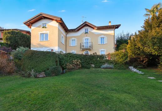 Elegante historische Villa mit ca. 294 m² Bruttofläche, eingebettet in 1.400 m² privat angelegten Garten, in dominanter Hügellage Image 5