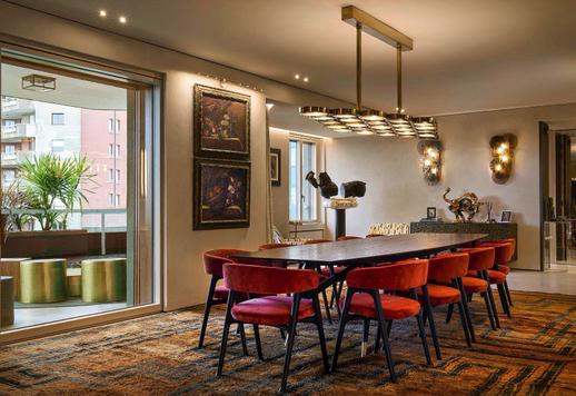 Prestigious penthouse with panoramic view, terraces and private pool Image 1