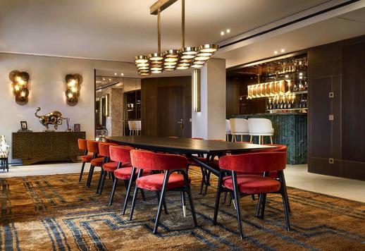 Prestigious penthouse with panoramic view, terraces and private pool Image 2