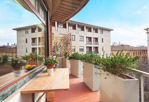 Prestigiosa residencia de 210 m² con 4 habitaciones, 4 baños, balcones y garaje en el centro histórico de Milán. Image 6