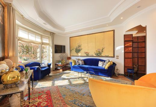 Prestigiosa residencia de 210 m² con 4 habitaciones, 4 baños, balcones y garaje en el centro histórico de Milán. Image 3