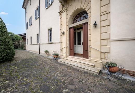 Didinga XVIII a. dvaro sodyba su privačiu parku ir ūkiniu pastatu Image 4