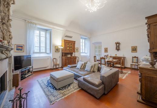 Didinga XVIII a. dvaro sodyba su privačiu parku ir ūkiniu pastatu Image 8