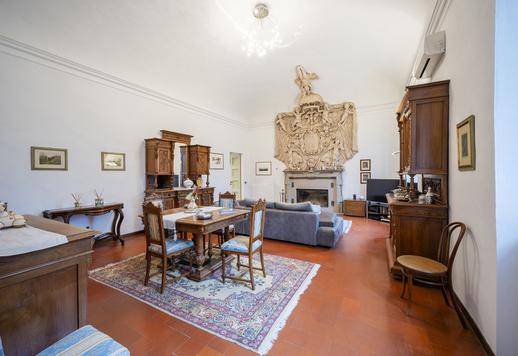 Didinga XVIII a. dvaro sodyba su privačiu parku ir ūkiniu pastatu Image 7