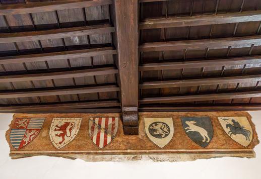 Prestisjefylt eiendom på over 500 kvm med freskomalerier i hallene, syv soverom og en privat garasje noen få skritt fra de viktigste renessansemonumentene Image 6