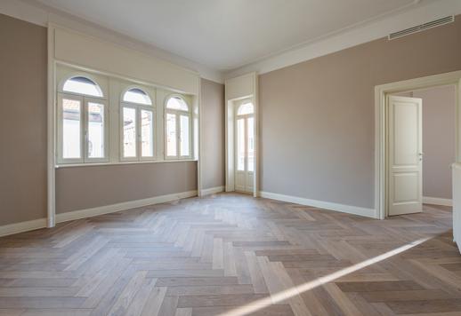 Proprietà d'epoca in cinque livelli con cinque camere, sette bagni, cantina e impianti intelligenti in Milano Dateo Image 5