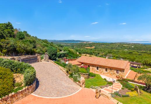 Modern villa, kilátással a La Maddalena-szigetcsoportra Image 5