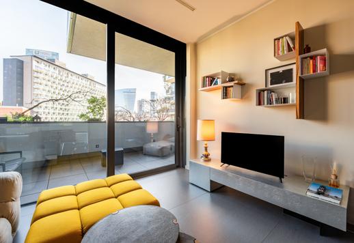 Élégante résidence de prestige avec finitions haut de gamme, terrasse habitable et garage privé dans le quartier le plus emblématique du Milan contemporain. Image 8