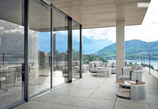 Proprietà fronte lago personalizzabile con cinque camere, sei bagni, piscina, area spa e terrazzo panoramico Image 4