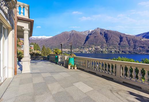 Элегантный исторический особняк площадью 440 кв. м, расположенный на четырёх уровнях, с террасированным садом площадью 3000 кв. м, а также отдельной пристройкой площадью 210 кв. м с подъездной дорогой и гаражом площадью 50 кв. м Image 8