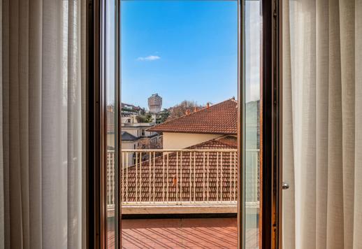 Residenza di rappresentanza nel cuore residenziale di Milano con vista sull'iconica Torre Velasca Image 7