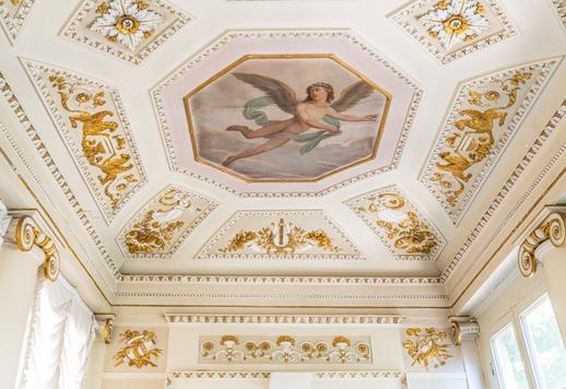 Residenze di altissimo pregio in palazzo storico affrescato con giardino all’italiana Image 9