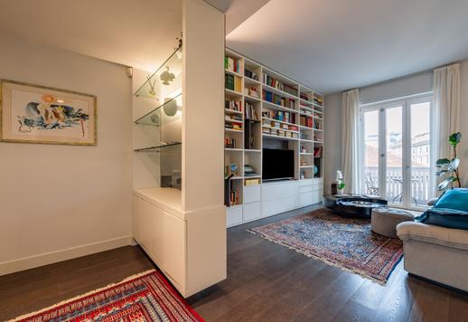 عقار فاخر مكون من طابقين بمساحة 130 متر مربع في قلب منطقة التصميم، في مبنى أنيق مزود بمصعد وتدفئة مركزية. Image 8