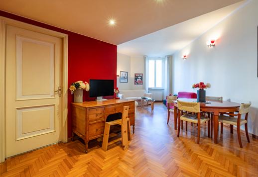 Elegante residenza di circa 96 mq lordi al terzo piano, con ampio soggiorno angolare, camera con cabina armadio, doppi servizi e cantina in stabile con portineria e ascensore Image 5