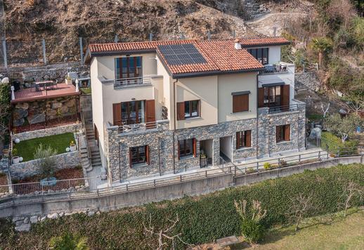 Előkelő dizájnervilla Carate Urióban, kerttel és panorámás teraszokkal Image 7