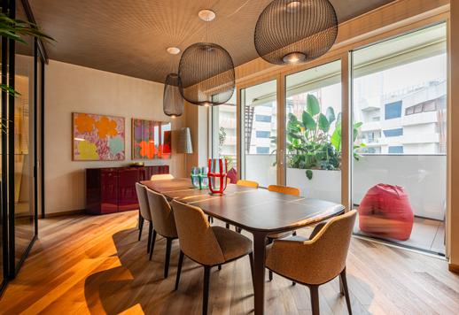 An exclusive estate of the highest quality with big panoramic terraces, two garages and a cellar. Image 7