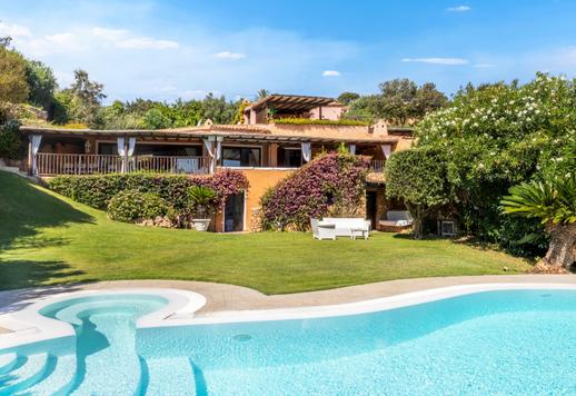 Residenza esclusiva immersa nella natura della Costa Smeralda Image 3