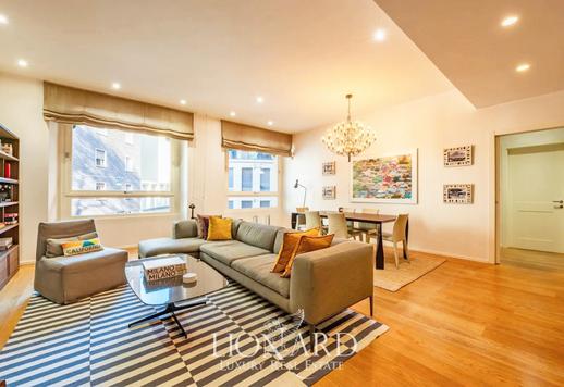 منزل عصري فاخر في قلب ميلانو الأكثر تميزاً Image 1