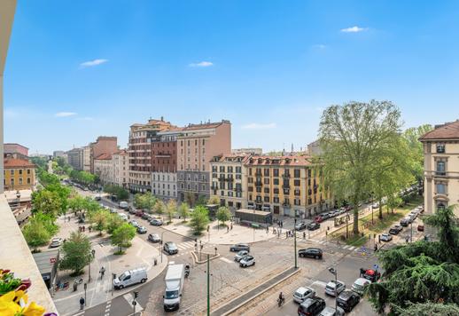 Exklusive Residenz mit einzigartigen 365 m² im fünften Obergeschoss, mit zwei Eingängen, dreifachem Salon, fünf Schlafzimmern, sechs Bädern und Terrasse mit Blick auf die Wahrzeichen der Stadt Image 8