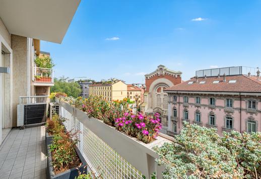 Exklusive Residenz mit einzigartigen 365 m² im fünften Obergeschoss, mit zwei Eingängen, dreifachem Salon, fünf Schlafzimmern, sechs Bädern und Terrasse mit Blick auf die Wahrzeichen der Stadt Image 9