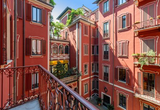 Burjuva Art Nouveau binasının zemin katı: Milano'nun kalbinde tasarımcı dokunuşları ve çağdaş bir tasarım. Image 9