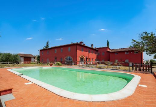 Villa del Settecento di 890 mq su due livelli che si articola in 13 appartamenti indipendenti Image 6