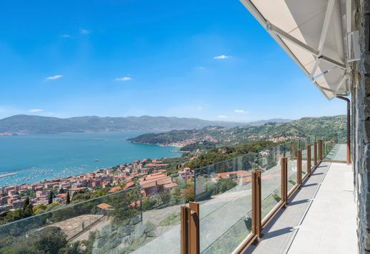 Appartement de 120 m² situé dans un complexe résidentiel récent, sur les collines de Lerici Image 1